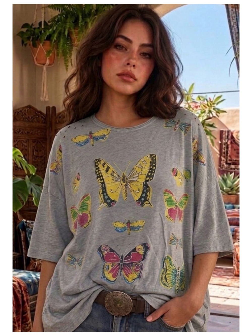Relaxed  Butterfly Graphic Tee - Women's Casual Top